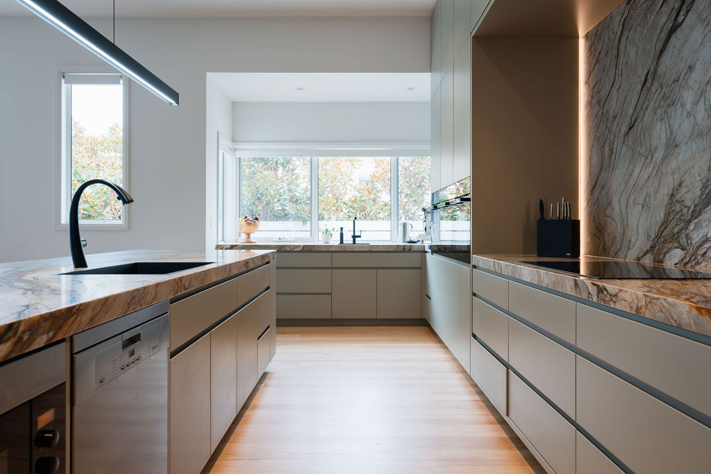 11ChaleCourt,Silverleaves-4