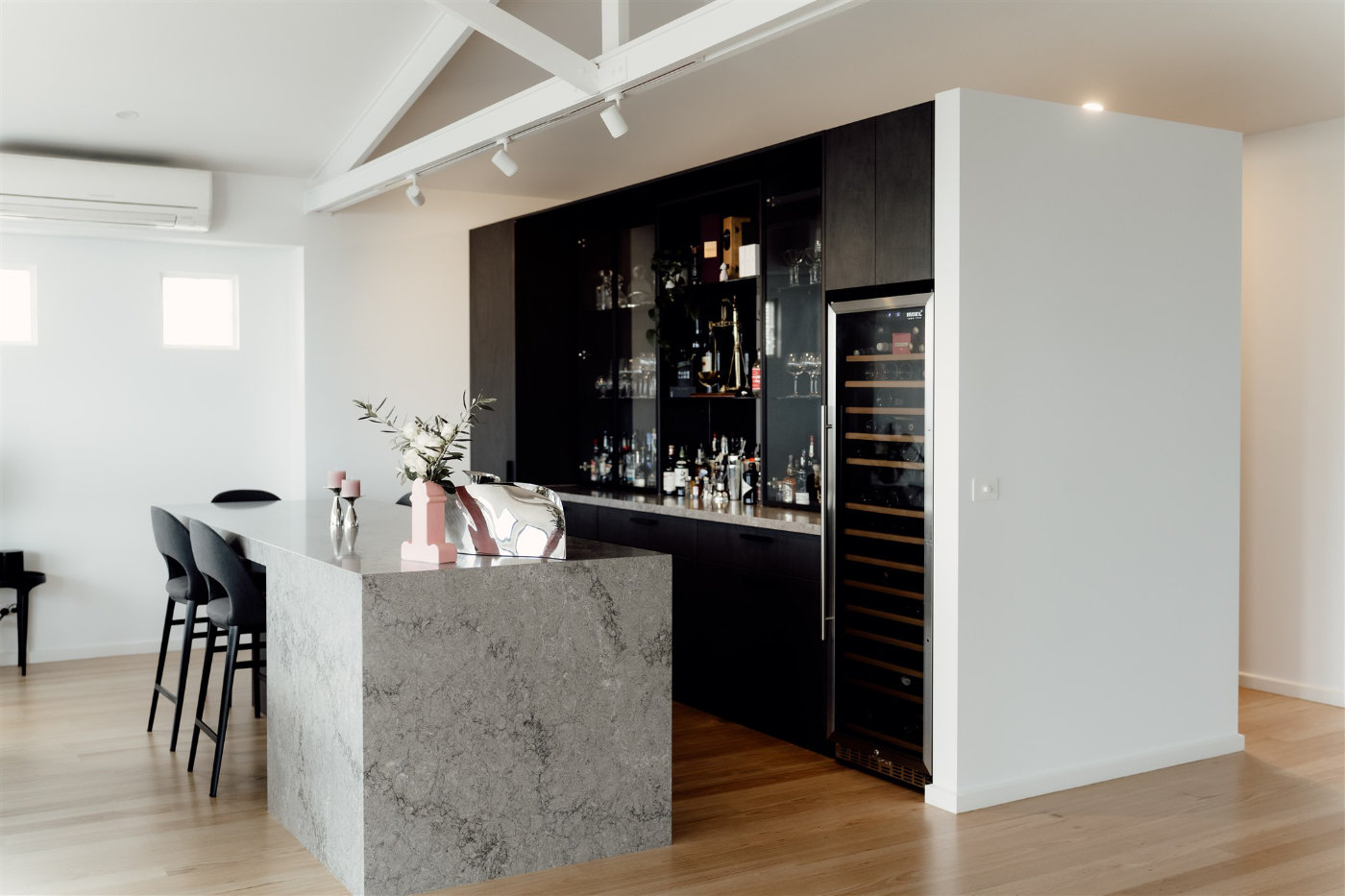 Wynen Constructions // Beach Road