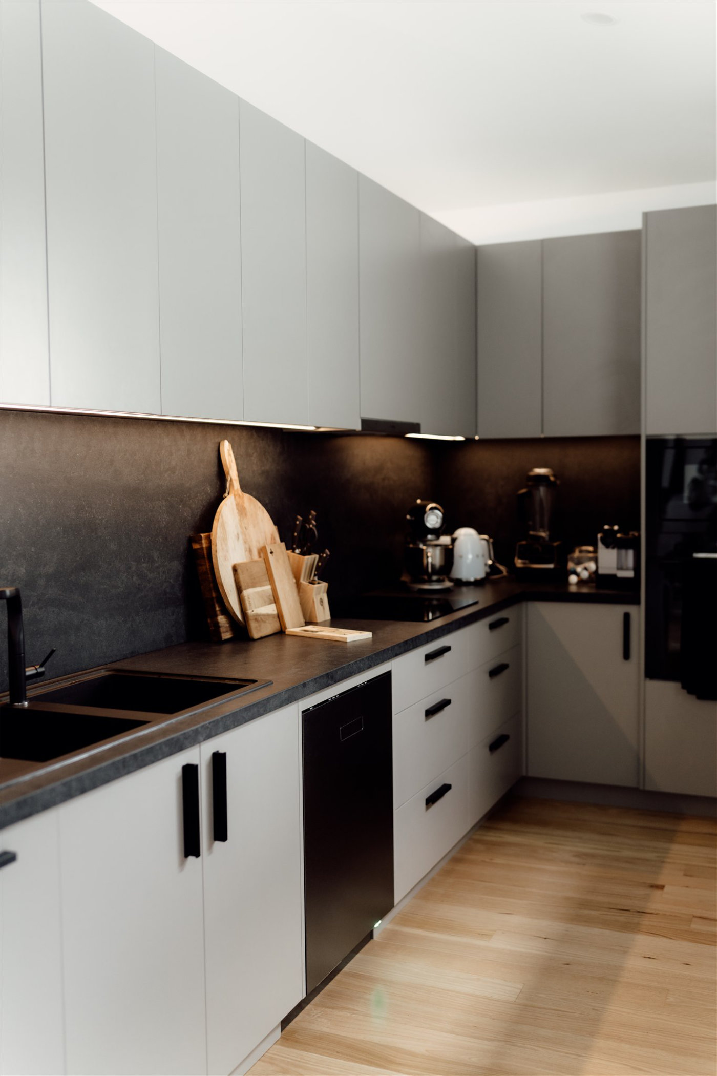 Wynen Constructions // Beach Road